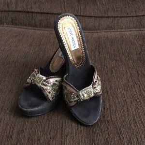 Brand new never worn sandals